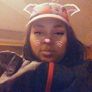 Meet your Posher, Shaneka