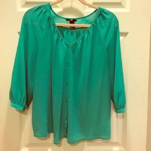 H&M Green Button Blouse H&M Green Button Blouse