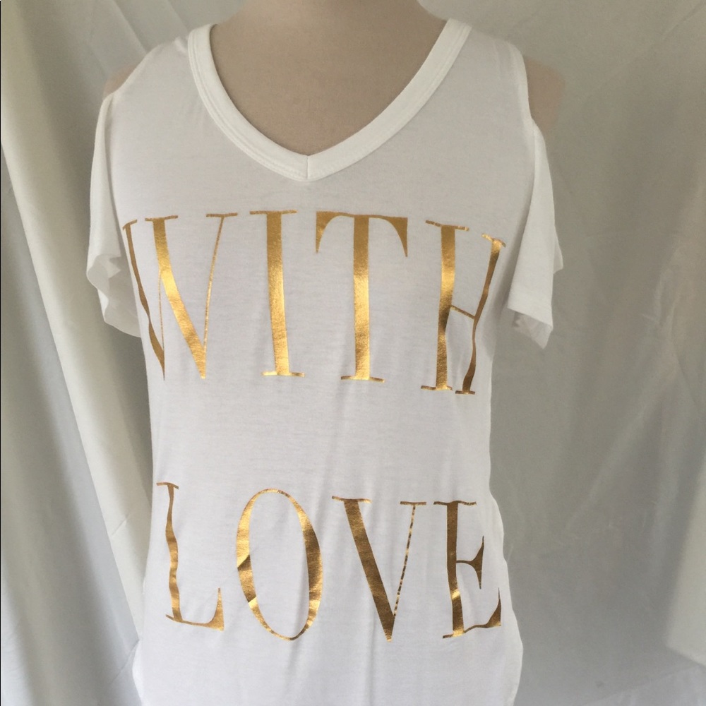 Sale!!!!Happening in the present cold shoulder .