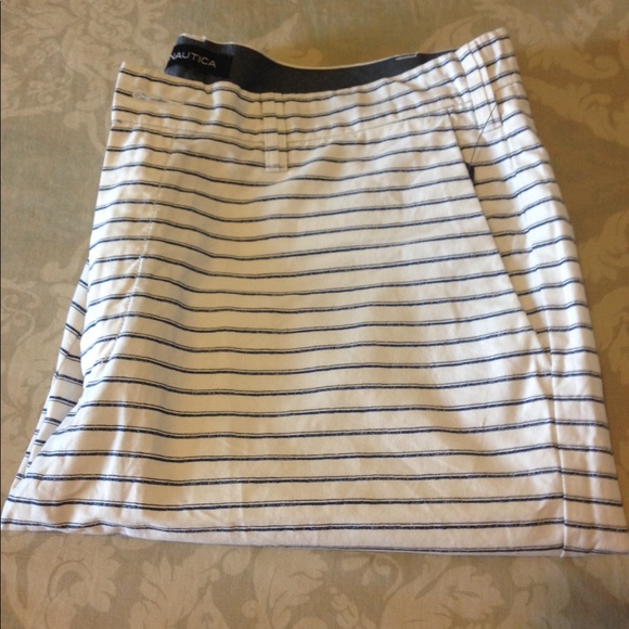 Nautica classic fit deck short - Picture 2 of 8