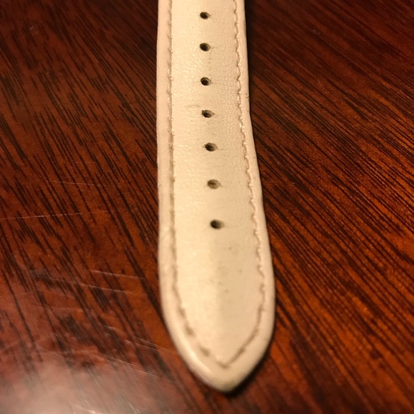 Guess Watch - Picture 4 of 8