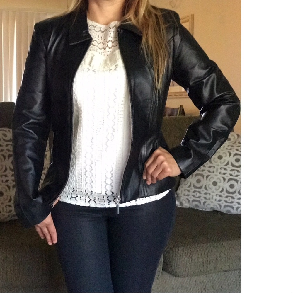 Edge Italian Fashion Leather Jacket 💕HOST PICK💕