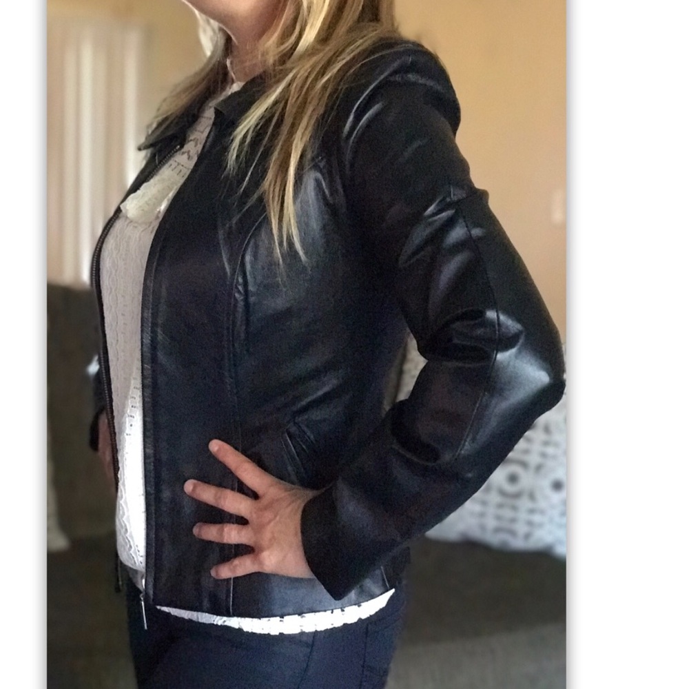 Edge Italian Fashion Leather Jacket 💕HOST PICK💕 - Picture 2 of 2