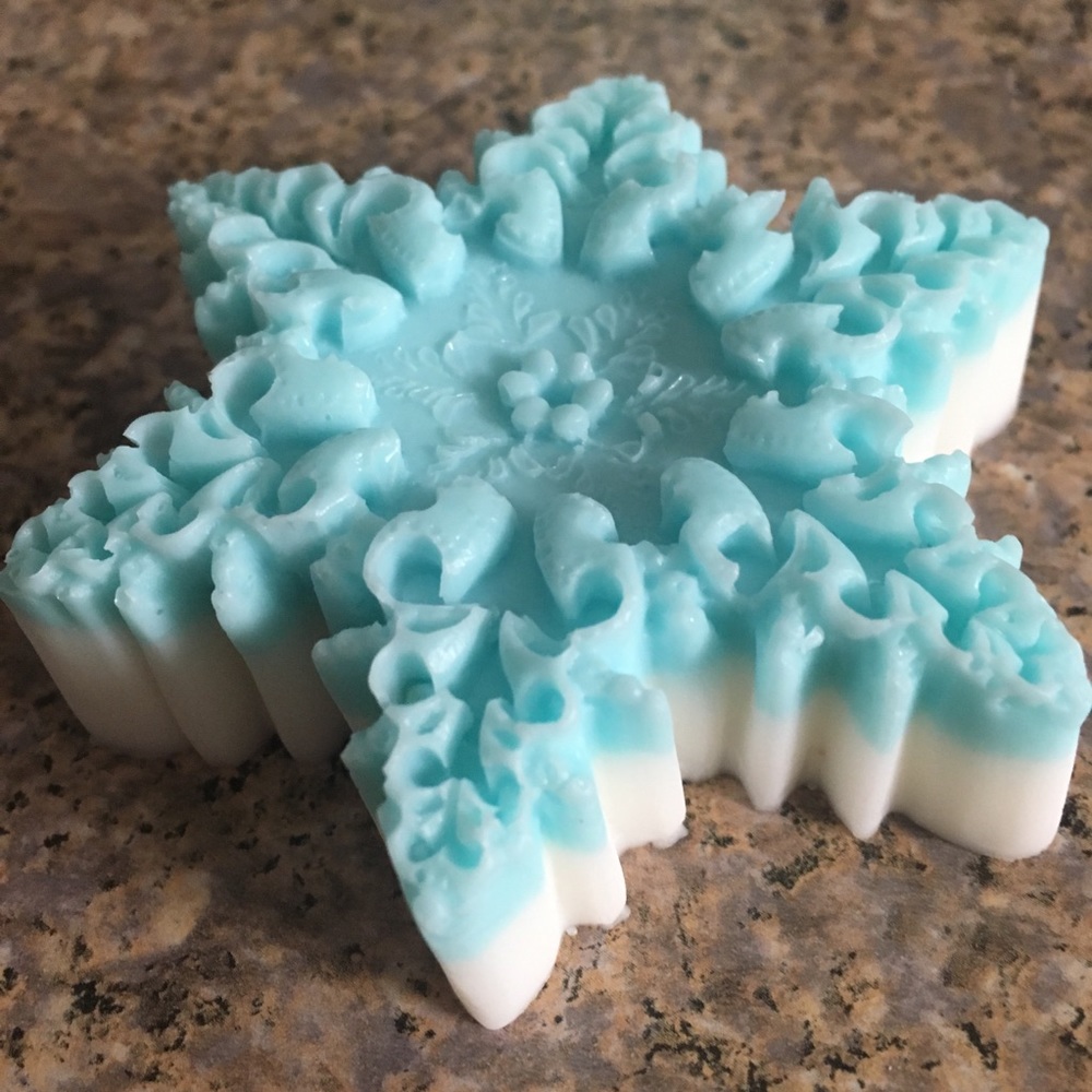 Snow flake home made goat milk soap