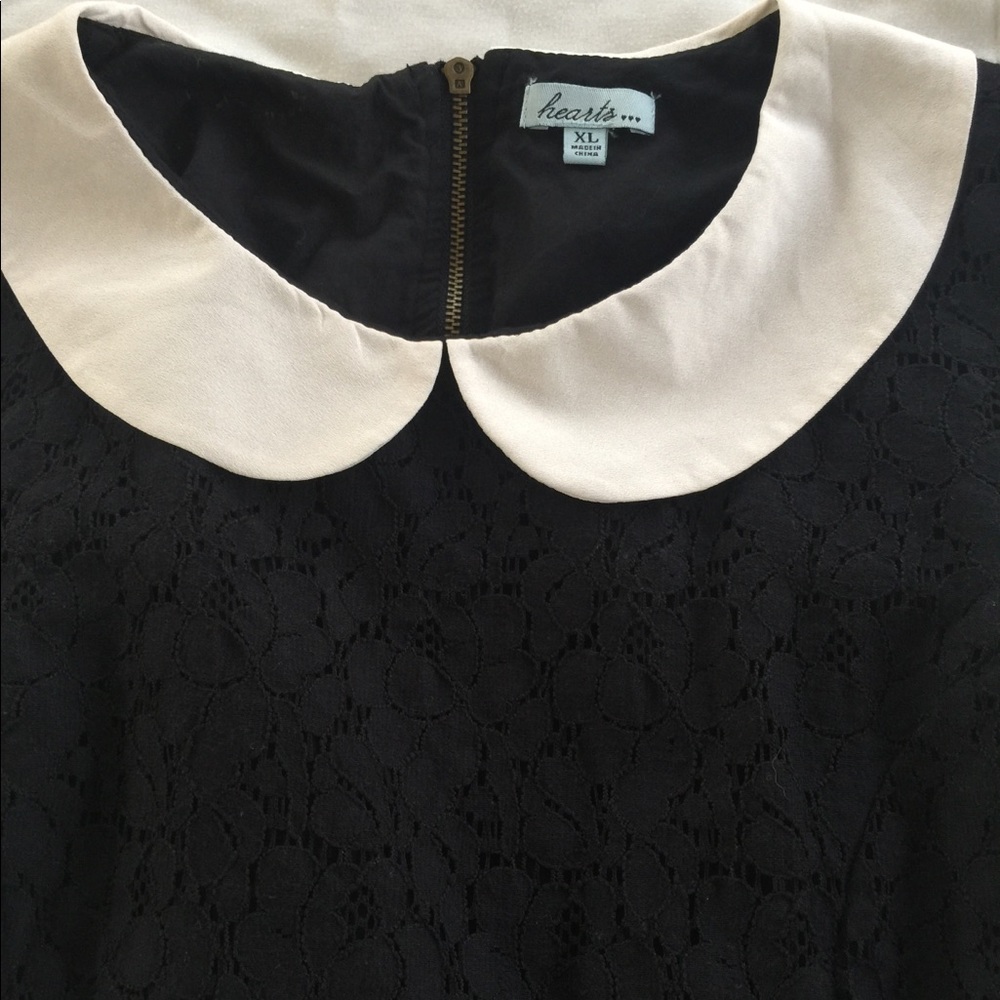 Sale!!Hearts black lace peplum top