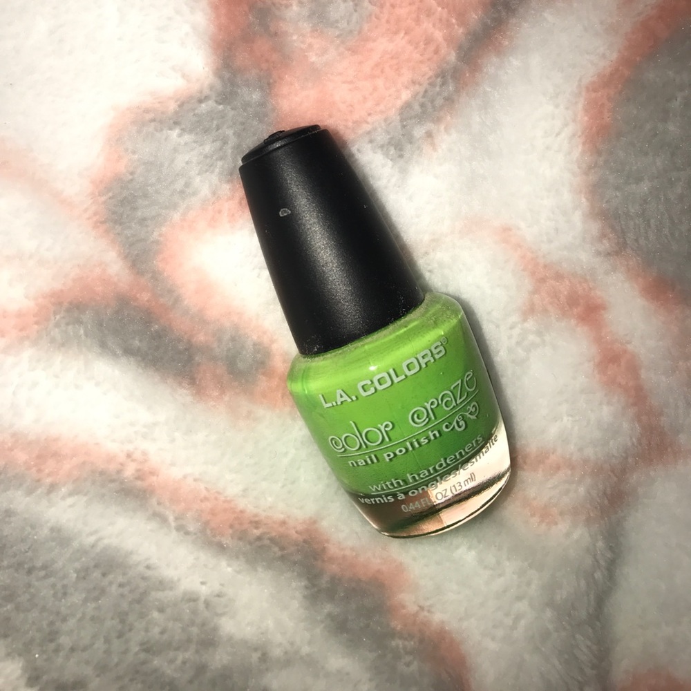 NEW LA Colors Green Color Craze Nail Polish