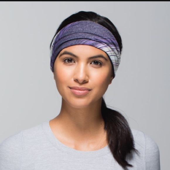 lululemon athletica Accessories - Lululemon bang buster reversible headband
