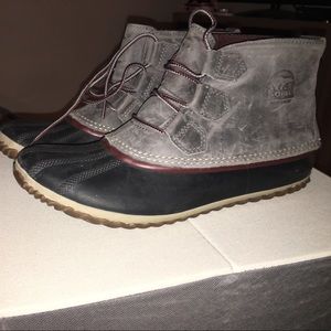 Sorel Out n About boots