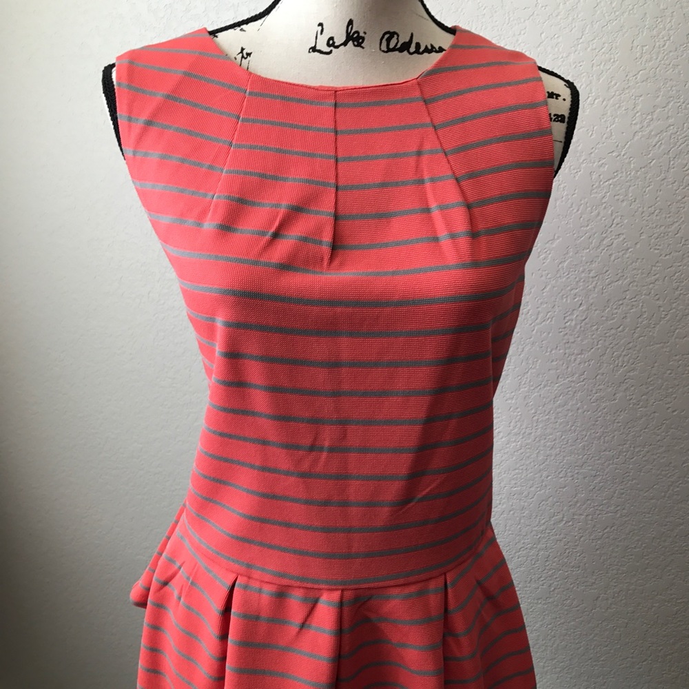Mossimo peplum tank