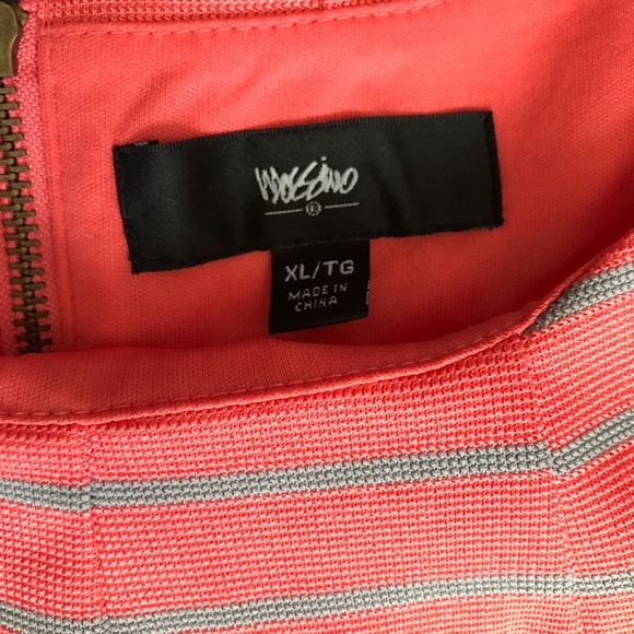 Mossimo peplum tank - Picture 3 of 5