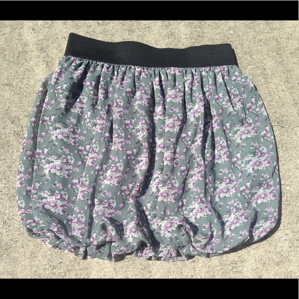Forever 21 mini skirt juniors  small