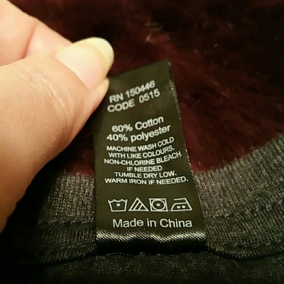 Walking Dead "Negan Sluggers" tshirt - Picture 3 of 5