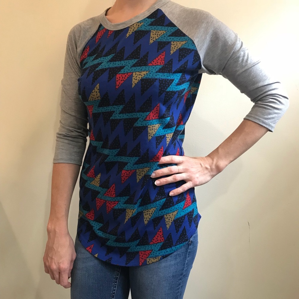 LULAROE - Randy Shirt with 90s Funky Pattern
