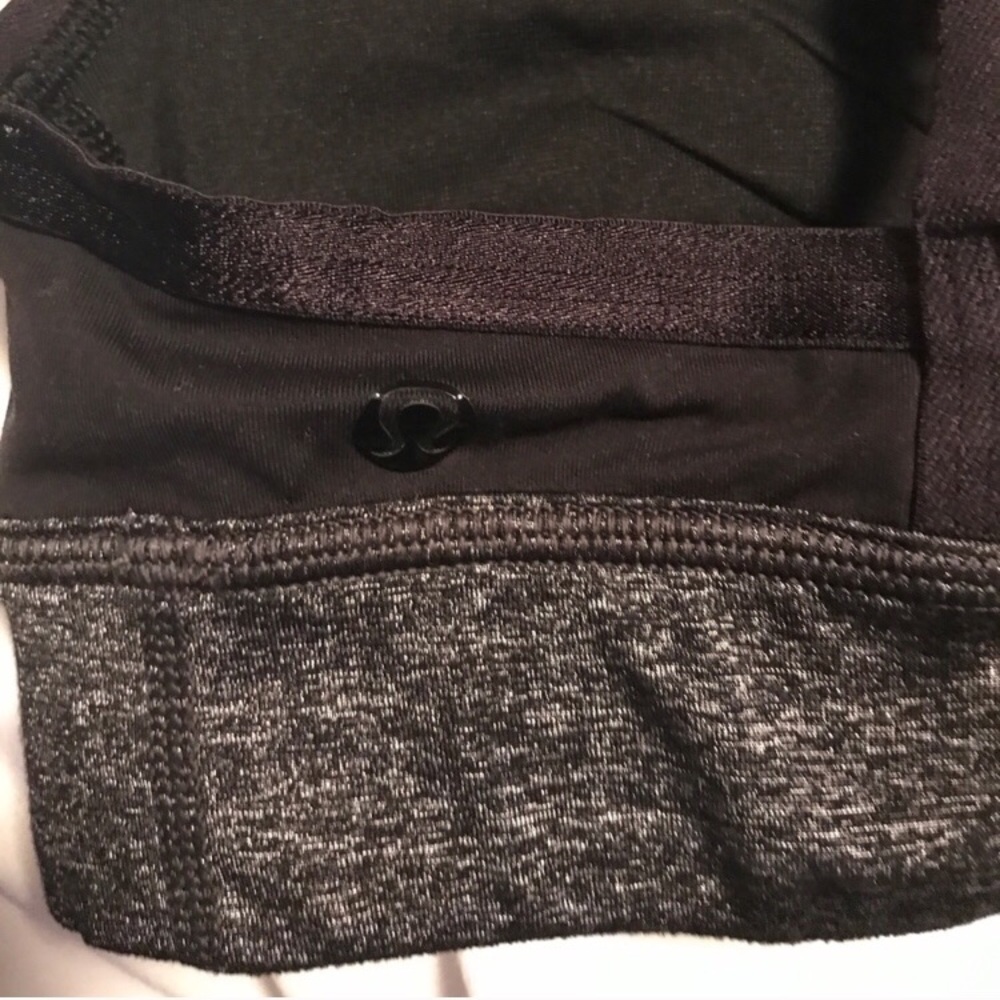 lululemon bra - Picture 3 of 4