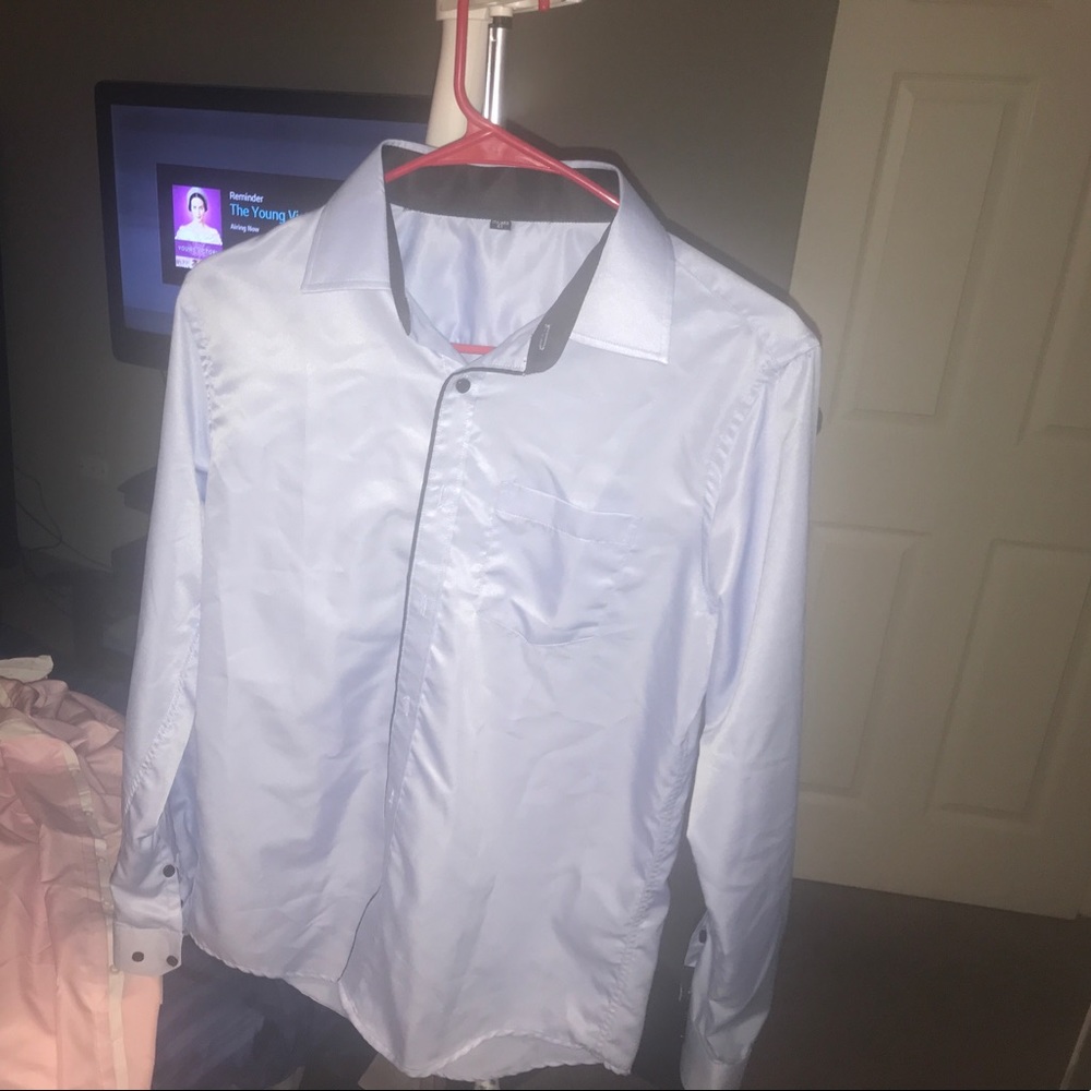 Men’s dress shirt