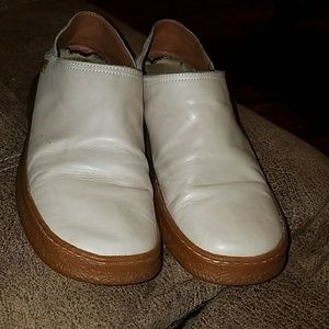 Camper tan leather shoes