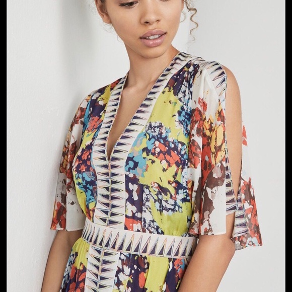 Flower printed handkerchief BCBG dress - Picture 3 of 4