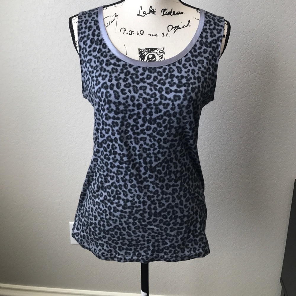 Leopard layering tank