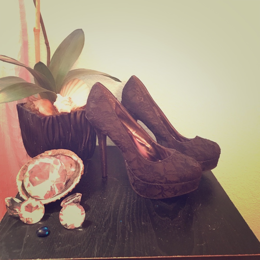 All lace black heels