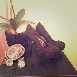 All lace black heels