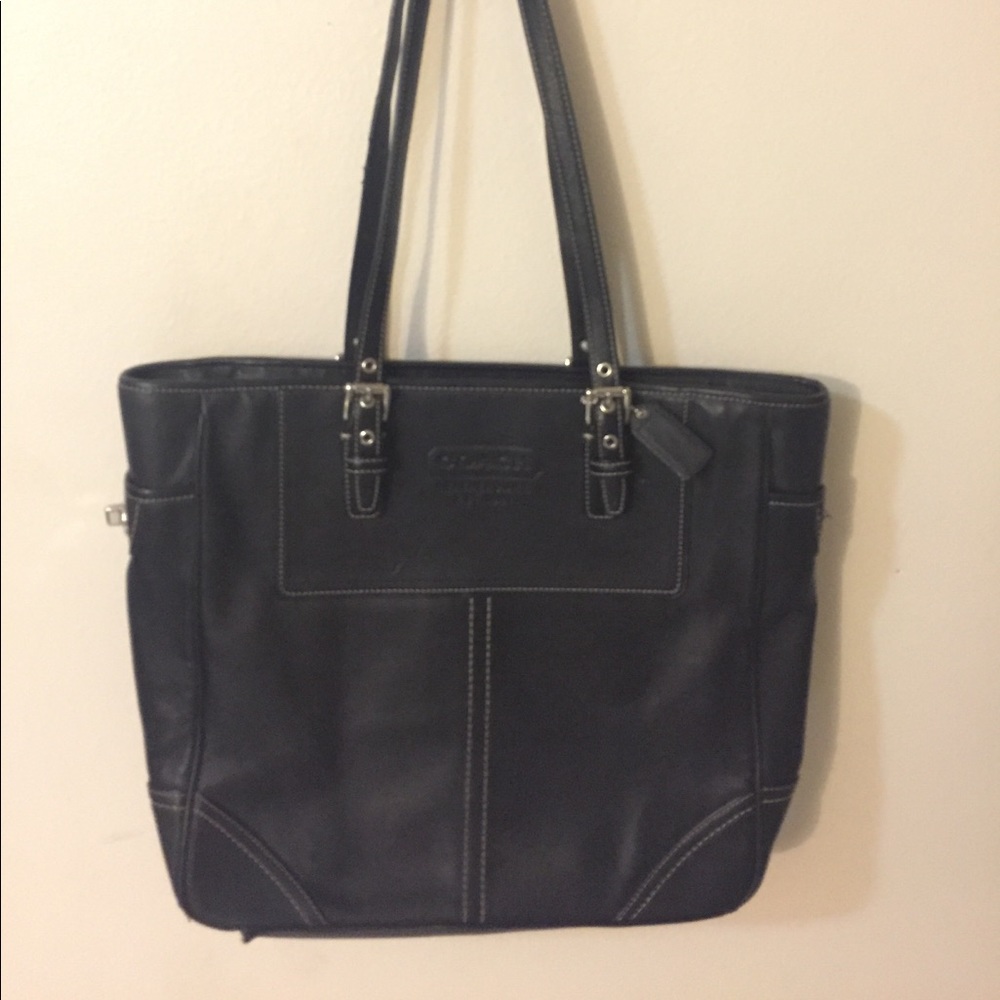 COACH Leatherware Est. 1941