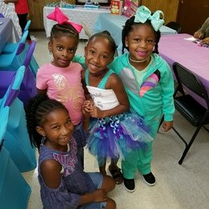 Meet your Posher, Ty