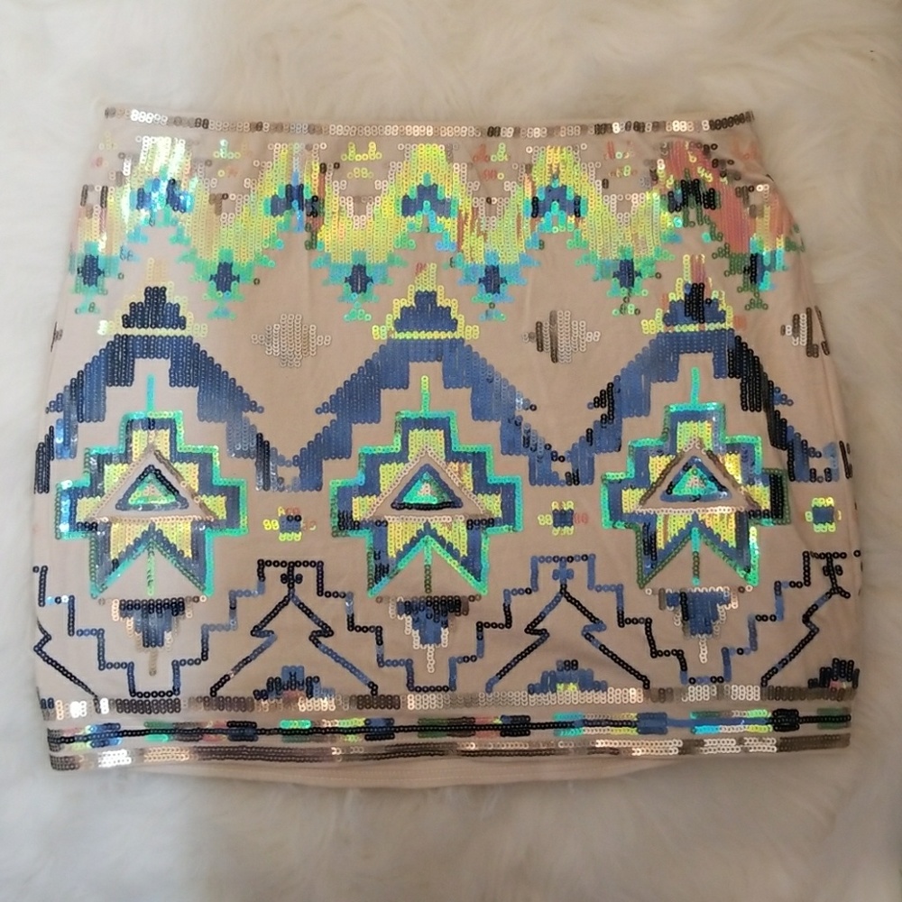 Express Sequin Skirt