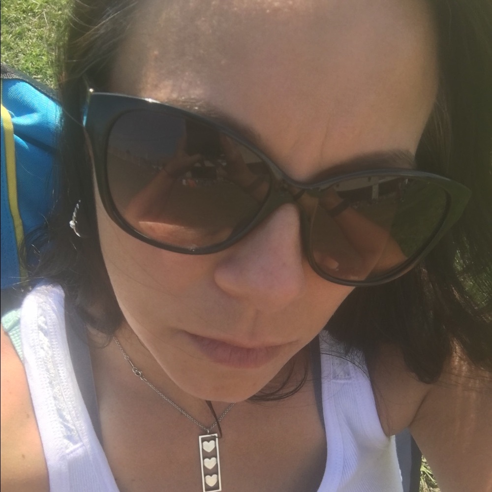 Meet your Posher, Christina