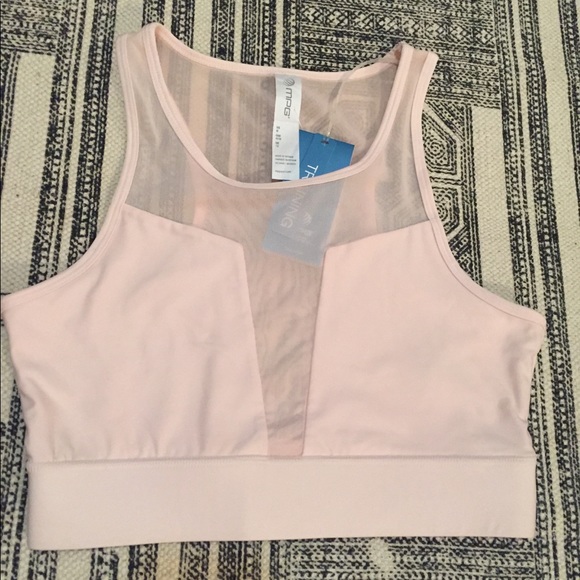 Pretty pink yoga sports top - Picture 1 of 4