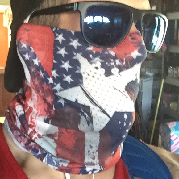 Multi-use face shield (Authorized reseller) - Picture 2 of 7