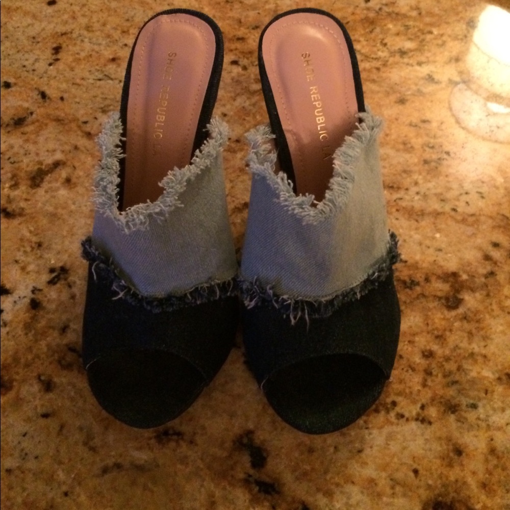 Shoes