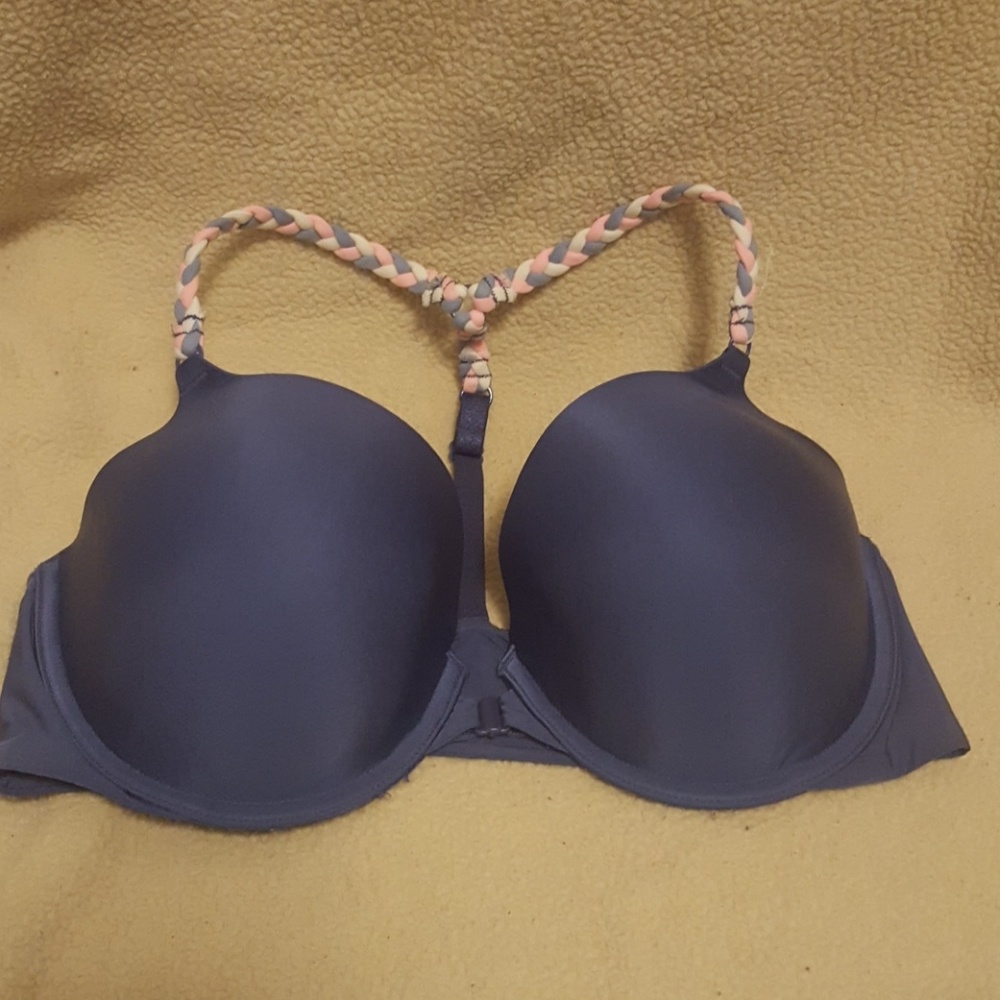 ➡️NWOT⬅️ VICTORIA'S SECRET BRA