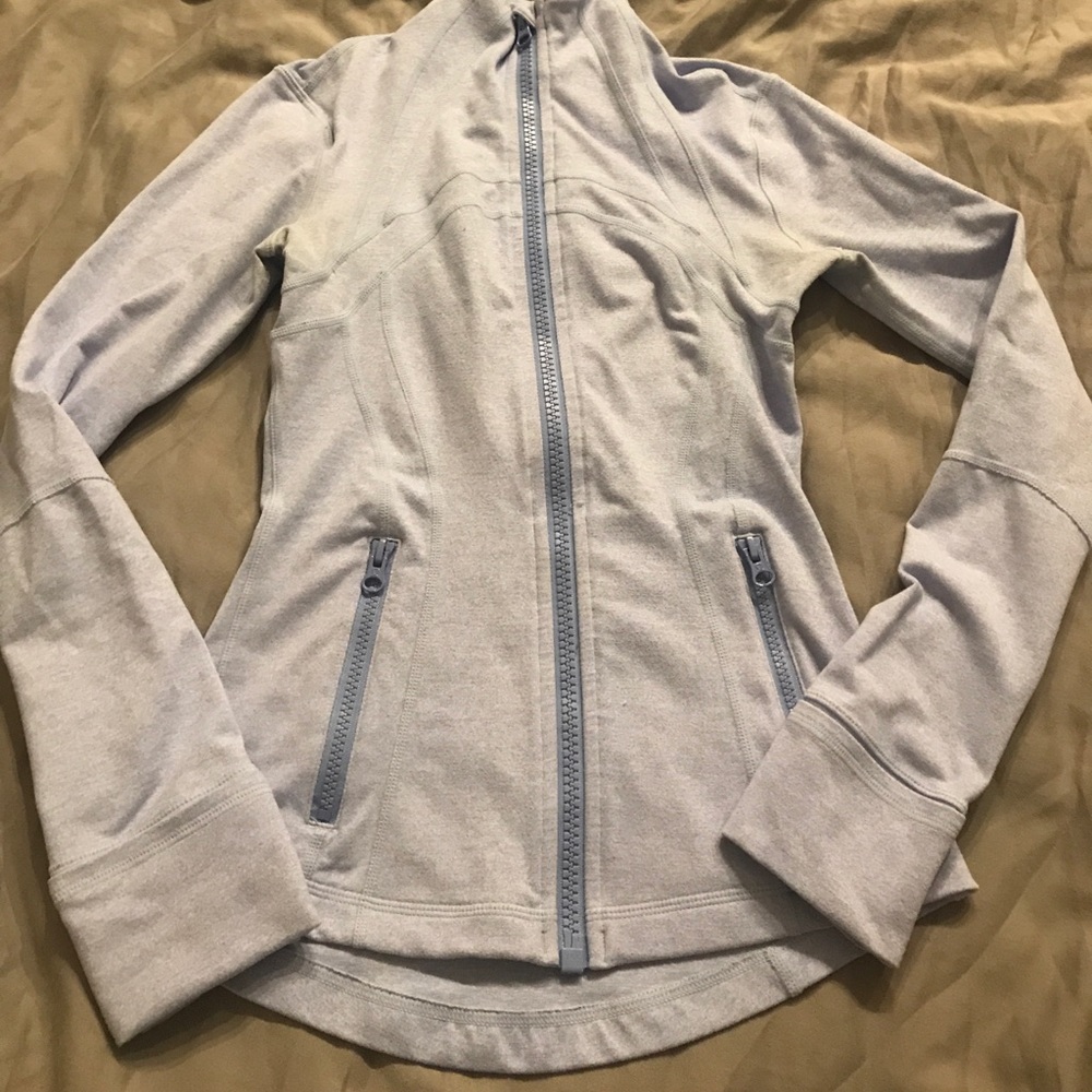 Like new periwinkle purple blue lululemon define