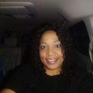 Meet your Posher, Carla