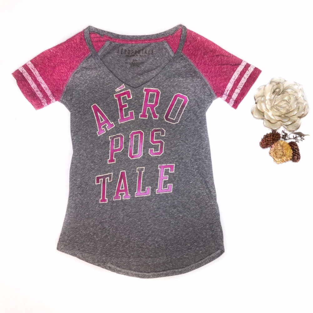Aeropostale Grey & Pink T-shirt