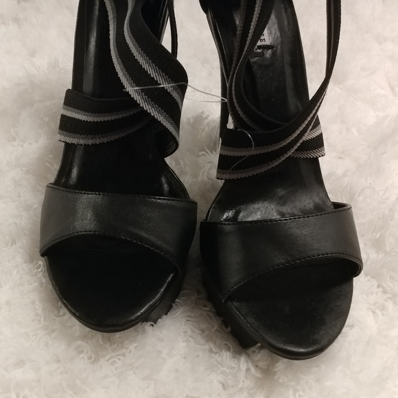 lovely people Shoes - Lovely People open toe shoes for women