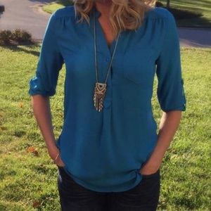 41Hawthorn Colibri Solid Tab Sleeve Blouse