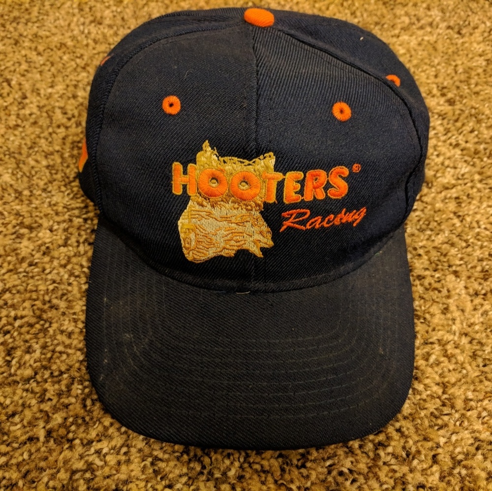 Hooters Racing hat