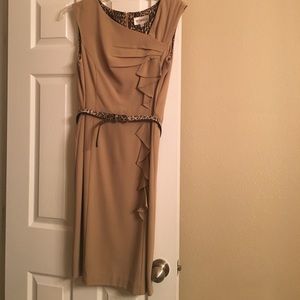Beautiful tan dress with leopard print belt
