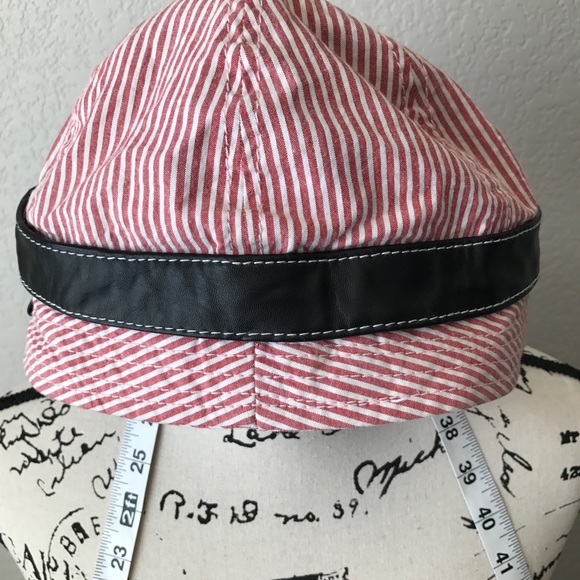 Cute striped bucket hat - Picture 2 of 5