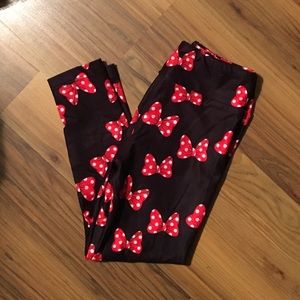 NEW! Kids Minnie Mouse bow leggings