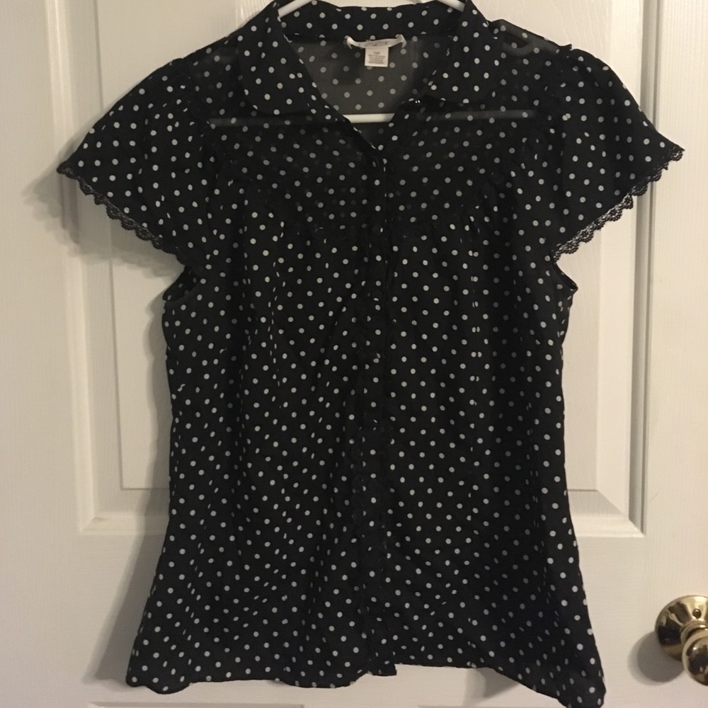 Black and ivory pok a dot button up