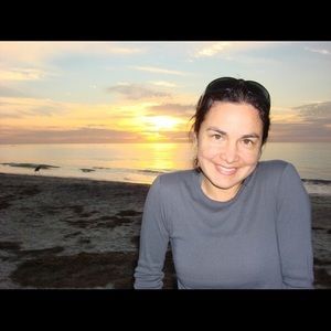 Meet your Posher, Monica