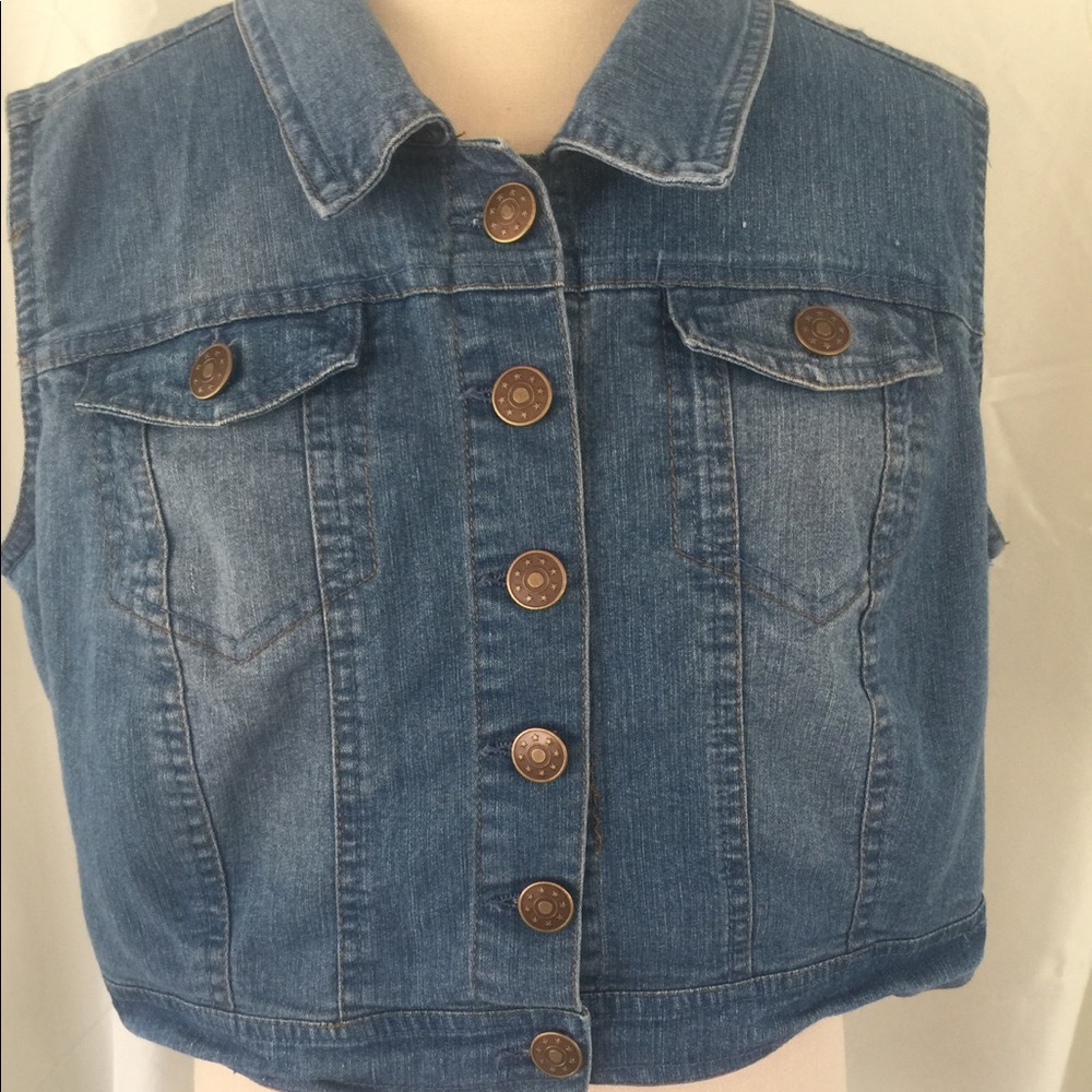 Sale!New look sleeveless denim jacket
