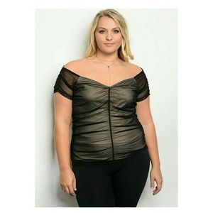 💖now available n💖short sleeve mesh top