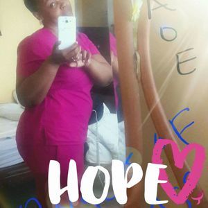 Meet your Posher, Lenora