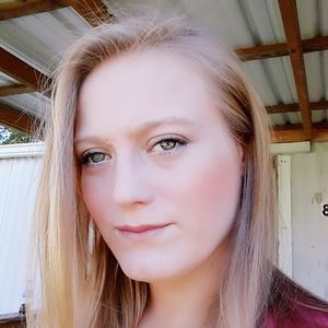 Meet your Posher, Sandi