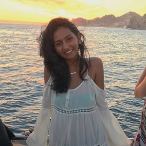 Meet your Posher, Amisha