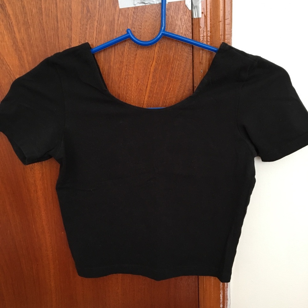 American apparel black crop top