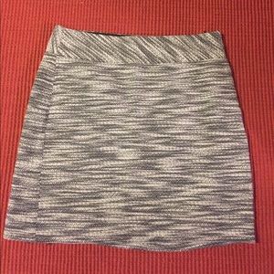 Loft Skirt - Size 4